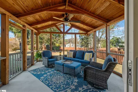 210 Brooks Rd, Mauldin, SC 29662 photo 12