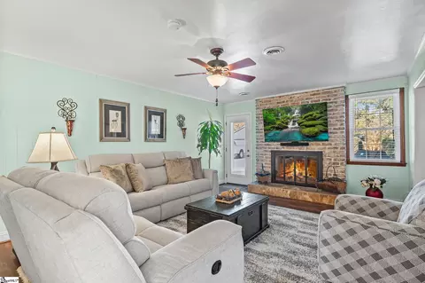210 Brooks Rd, Mauldin, SC 29662 photo 17