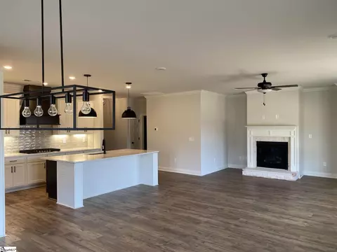 85 Boggs Rd, Pelzer, SC 29669 photo 6