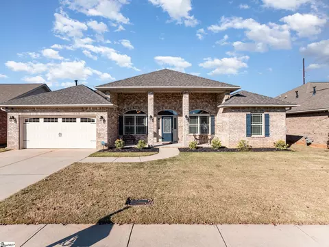 14 Sampit Dr, Simpsonville, SC 29681