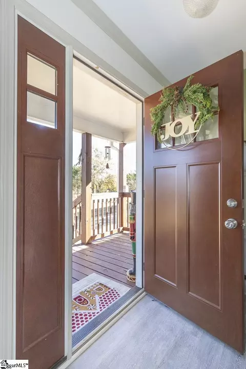 210 King Arthur Dr, Anderson, SC 29621 photo 5