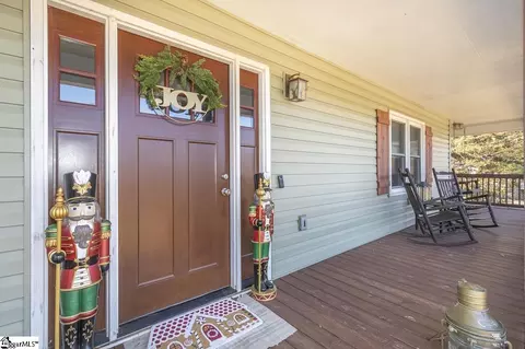 210 King Arthur Dr, Anderson, SC 29621 photo 3