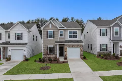 510 Waveland Dr, Travelers Rest, SC 29690