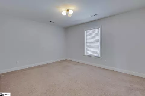 Bedroom - 116 Royal Dr, Williamston, SC 29697 photo 6 of 11