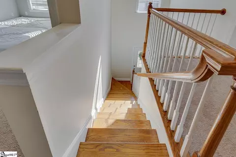 Entry Way - 116 Royal Dr, Williamston, SC 29697 photo 4 of 5