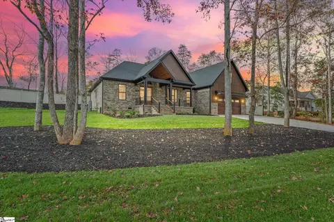 65 New Tilth Rd, Taylors, SC 29687