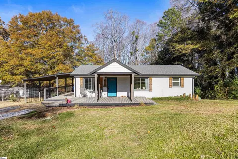 322 Sequoia Dr, Spartanburg, SC 29302