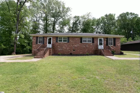 419 Lily St, Greenville, SC 29617