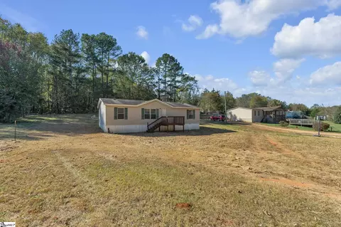 421 Brown Farm Rd, Seneca, SC 29678