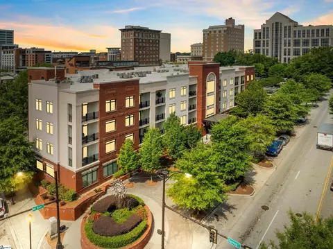 98 E Mcbee Ave UNIT 303, Greenville, SC 29601