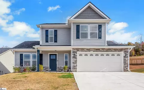 134 James Shands Ln, Wellford, SC 29385