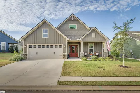 415 Wynstone Pl, Greenville, SC 29607