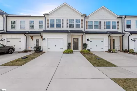 105 Grey Oak Trl, Greer, SC 29650