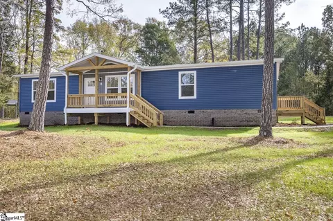 2 Marshall Ln, Due West, SC 29639
