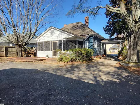 Exterior - 210 E Fairview Ave, Greer, SC 29651 photo 9 of 9