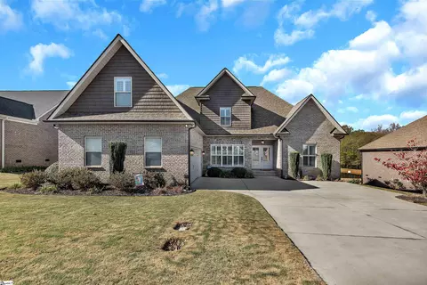 1019 Tuscany Dr, Anderson, SC 29621