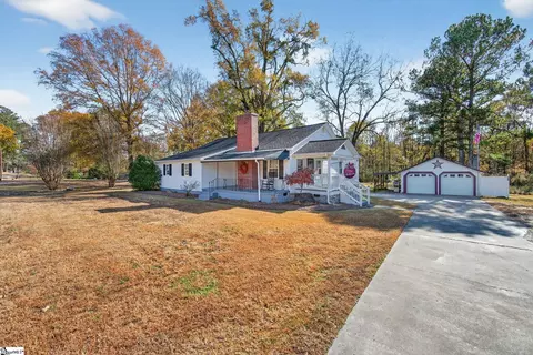 602 Whitmire Hwy, Clinton, SC 29325