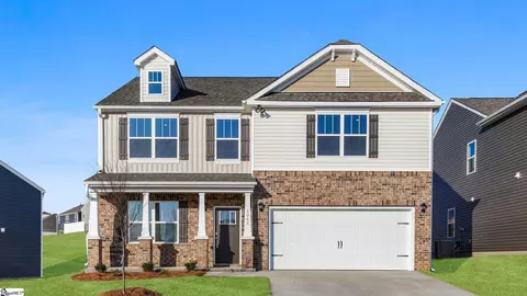 1065 Roleson Way, Woodruff, SC 29388