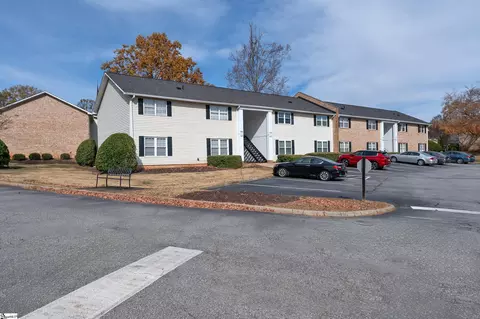 925 Cleveland St UNIT 165, Greenville, SC 29601