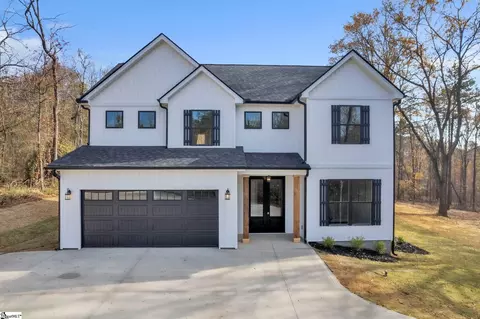 521 Burton Rd, Greer, SC 29651