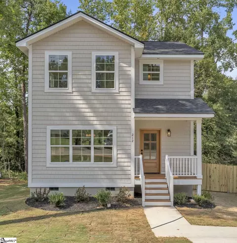 212 Roosevelt Ave, Travelers Rest, SC 29690