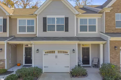 204 Brochaill Ct, Piedmont, SC 29673