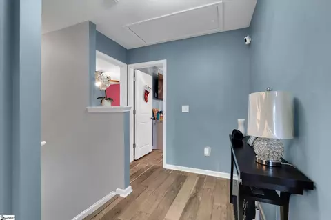 Entry Way - 659 Markham Cir, Moore, SC 29369 photo 4 of 4