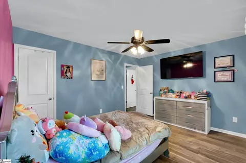 Bedroom - 659 Markham Cir, Moore, SC 29369 photo 5 of 6