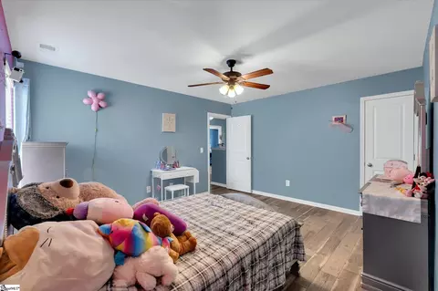 Bedroom - 659 Markham Cir, Moore, SC 29369 photo 6 of 6