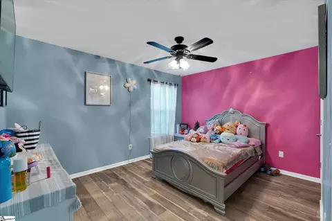 Bedroom - 659 Markham Cir, Moore, SC 29369 photo 4 of 6