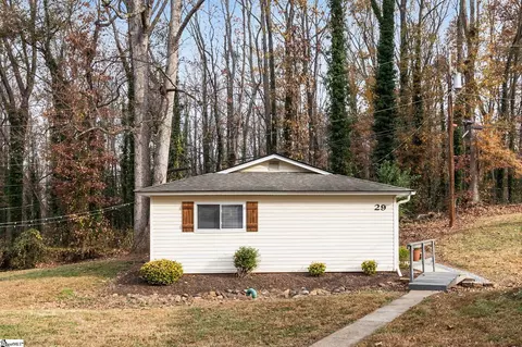 29 Kimbell Ct, Greenville, SC 29617