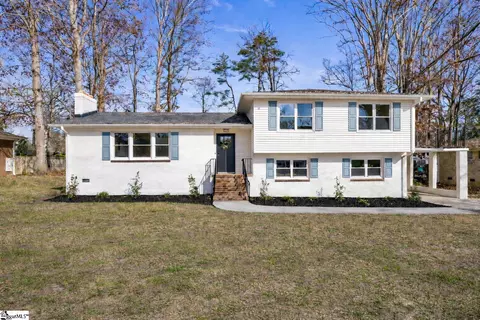 12 Windemere Dr, Greenville, SC 29615