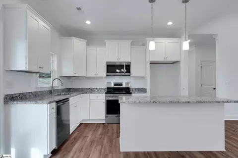 Kitchen - 151 Eastview Rd, Pelzer, SC 29669 photo 1 of 2