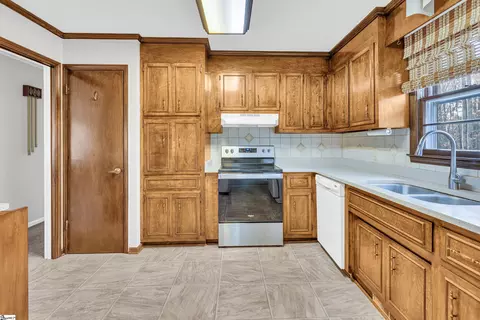 320 Longview Ter, Easley, SC 29642 photo 17