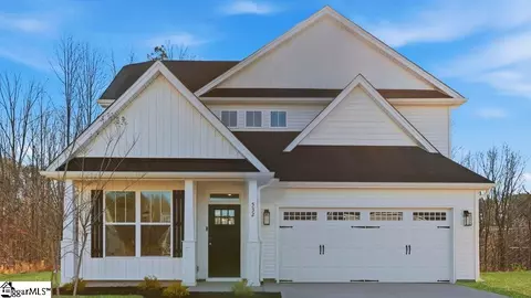 532 Landseer Dr, Landrum, SC 29356