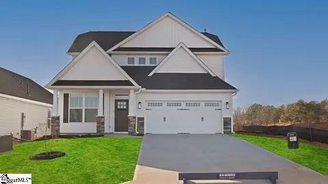 733 Longton St, Woodruff, SC 29388