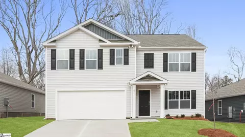 871 Wolverine Ln, Woodruff, SC 29388
