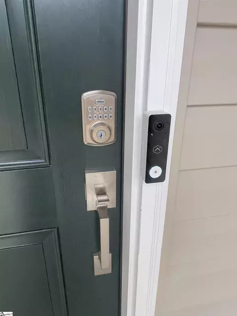1 Halsey St, Central, SC 29630 photo 5