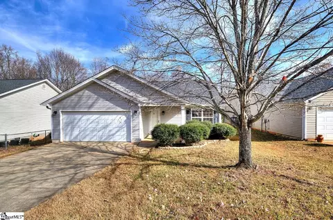 22 Dill Creek Ct, Greer, SC 29650