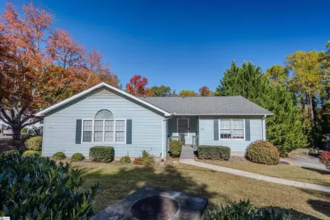 1905 Old Mountain Creek Rd, Greenville, SC 29609