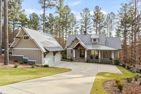 109 Settlement Village Dr, Sunset, SC 29685