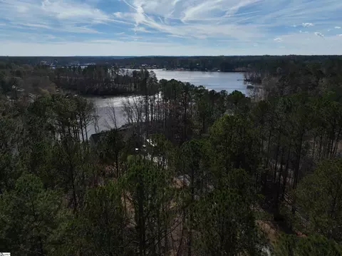 82 E Commodore Dr, Cross Hill, SC 29332 photo 6