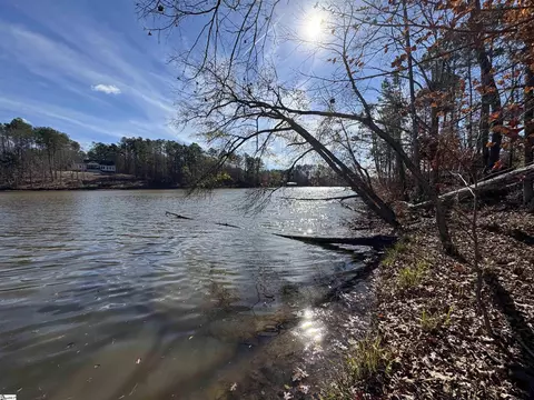 82 E Commodore Dr, Cross Hill, SC 29332 photo 18