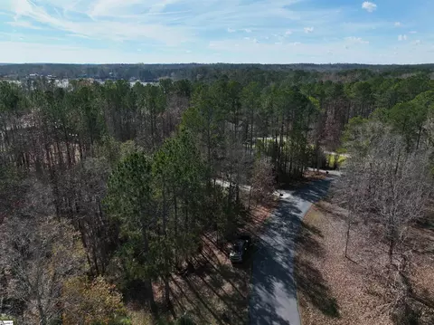 82 E Commodore Dr, Cross Hill, SC 29332 photo 3