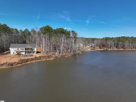 82 E Commodore Dr, Cross Hill, SC 29332 photo 10