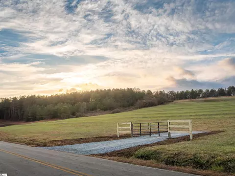 04 Concord Church Rd, Pickens, SC 29671
