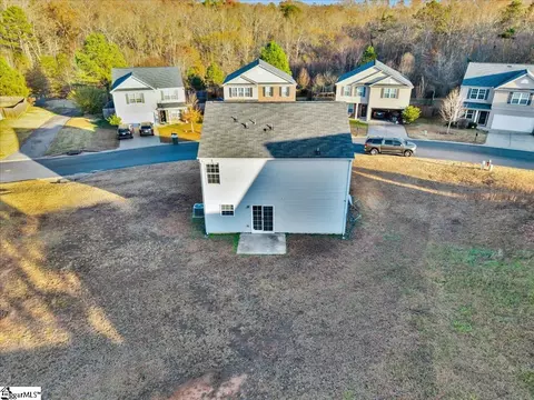 View/Area - 754 Markham Cir, Moore, SC 29369 photo 3 of 4