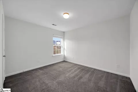 Bedroom - 754 Markham Cir, Moore, SC 29369 photo 3 of 6