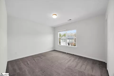 Bedroom - 754 Markham Cir, Moore, SC 29369 photo 5 of 6