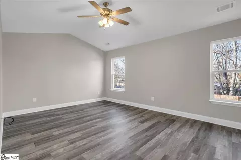 Living - 110 W 4th Ave, Easley, SC 29640 photo 6 of 6